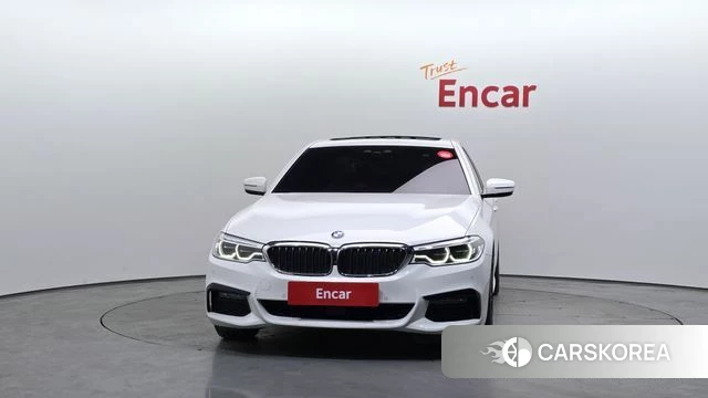BMW 5 Series (G30) id 4180097 из Кореи 13
