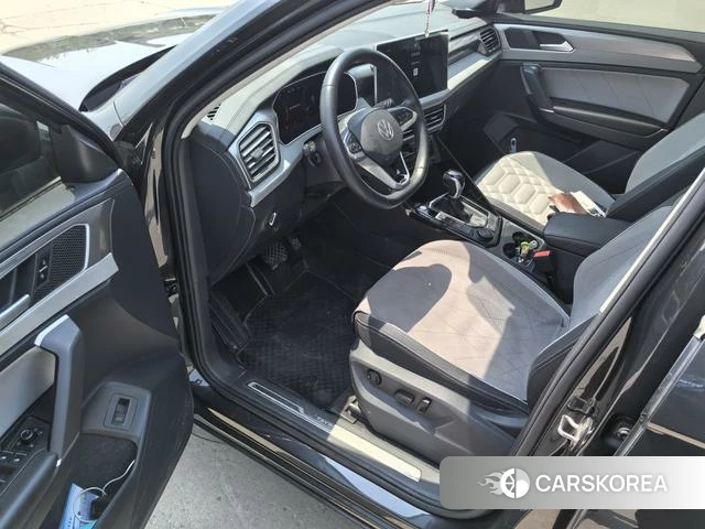 Volkswagen Tanyue 2023 Черный из Китая, фото 3