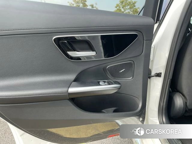 Mercedes-Benz Class C id 4313307 из Китая 12