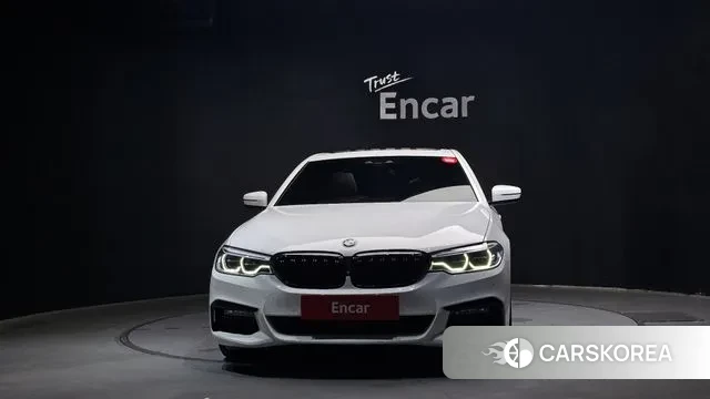 BMW 5 Series (G30) id 2995281 из Кореи 13