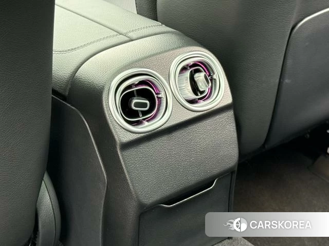 Mercedes-Benz Class C id 4215565 из Китая 18