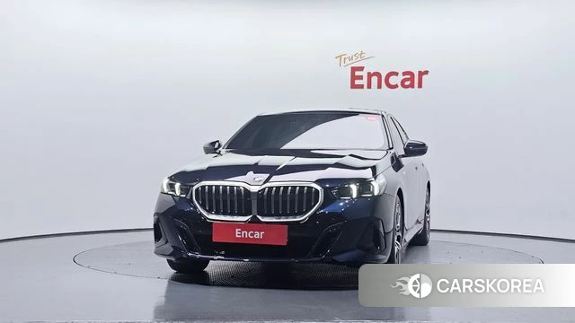 BMW 5 Series (G60) id 3793061 из Кореи 13