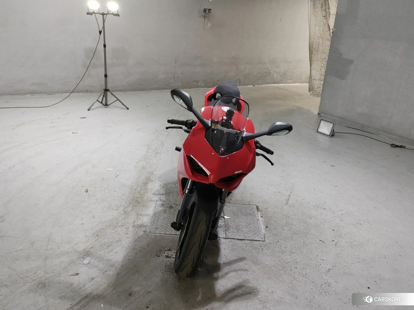Проданный Ducati PANIGALE V2 2020 из Японии, фото 4