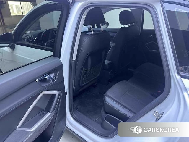 Audi Q3 id 4272792 из Китая 16