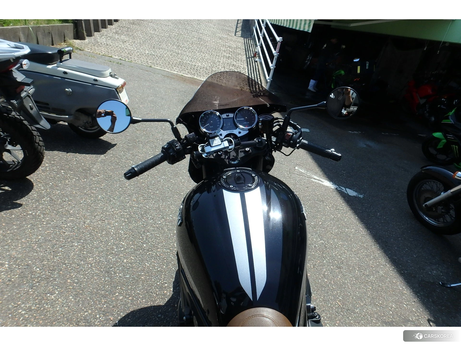 Kawasaki Z900RS CAFE id 4374372 из Японии 10