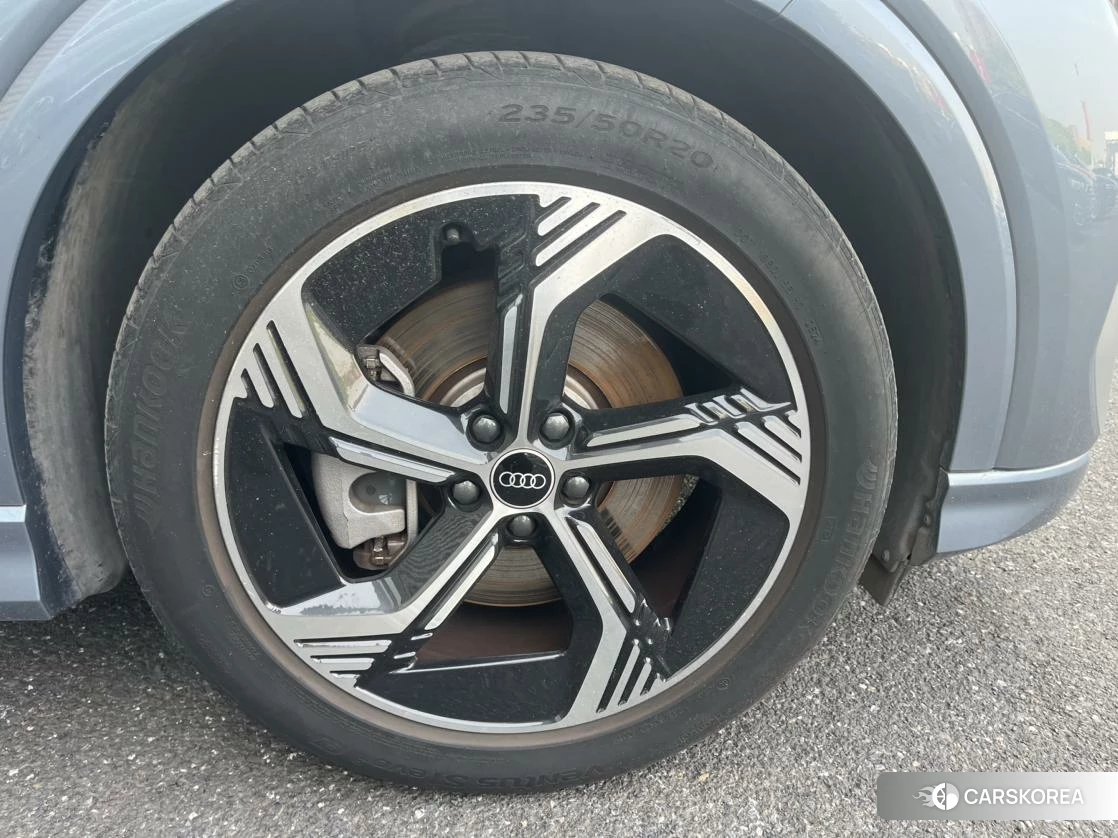 Audi Q4 e-tron id 4440914 из Китая 13