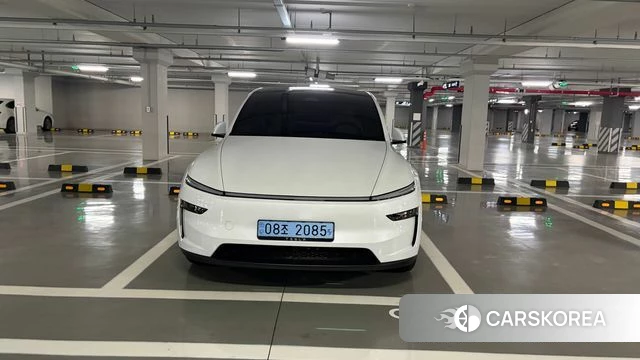 Tesla Model Y 2025 Белый из Кореи, фото 3