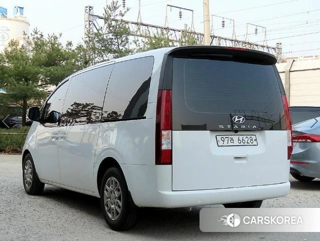 Hyundai Staria id 4389427 из Кореи 10