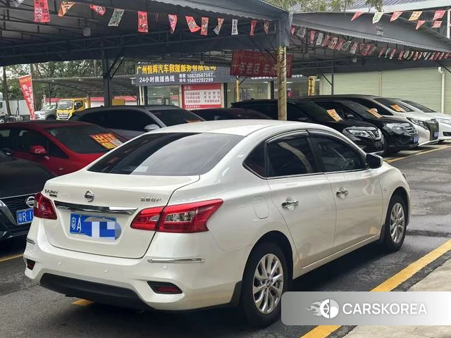 Nissan Xuan Yi 2024 Белый из Китая, фото 3