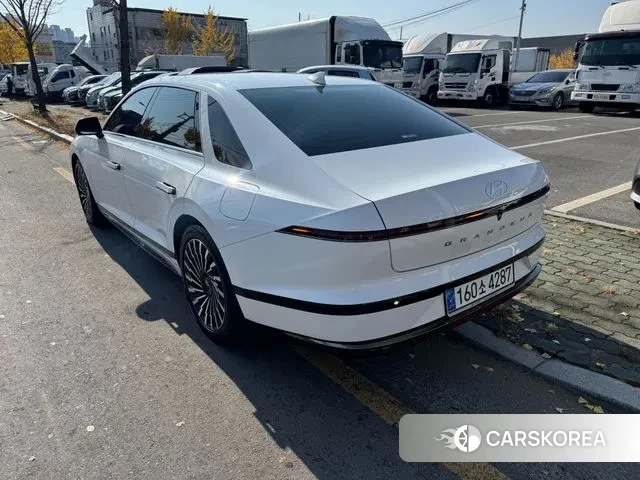Hyundai Grandeur Hybrid (GN7) id 3388771 из Кореи 13