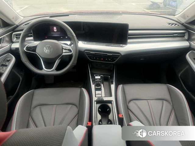 Volkswagen Lingdu 2026 Красный из Китая, фото 6
