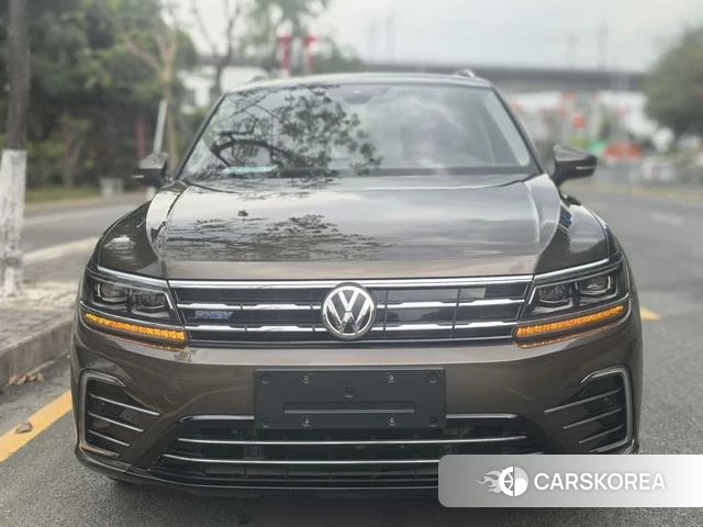 Volkswagen Tiguan L PHEV id 4213021 из Китая 15