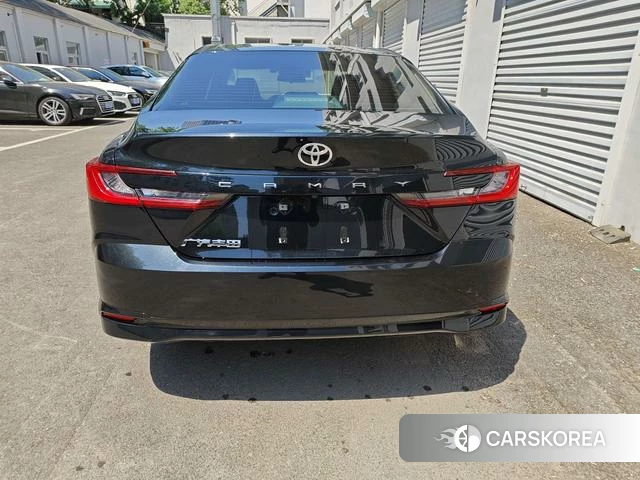 Toyota Camry 2025 Черный из Китая, фото 3