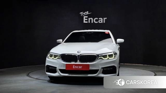 BMW 5 Series (G30) id 3898993 из Кореи 13