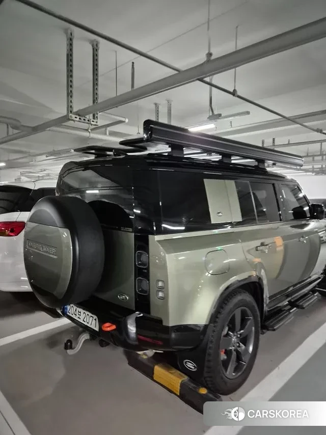 Land Rover Defender (L663) 2023 Темно-зеленый из Кореи, фото 5