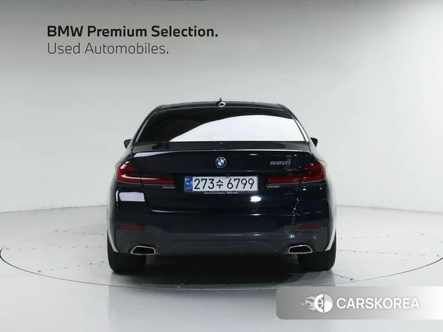 BMW 5 Series (G30) id 3884266 из Кореи 13