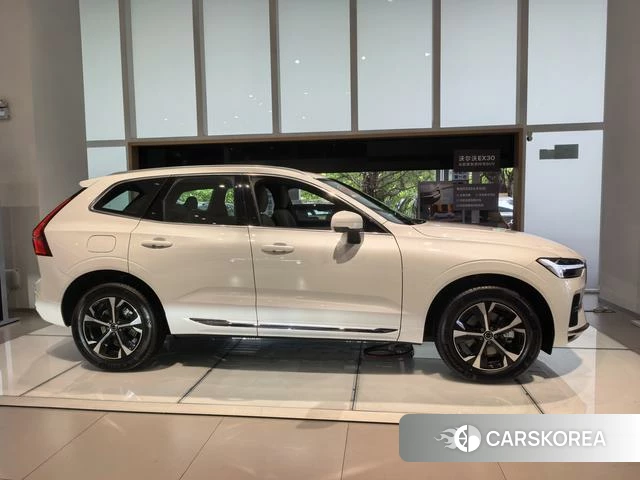 Volvo XC60 2026 Белый из Китая, фото 5