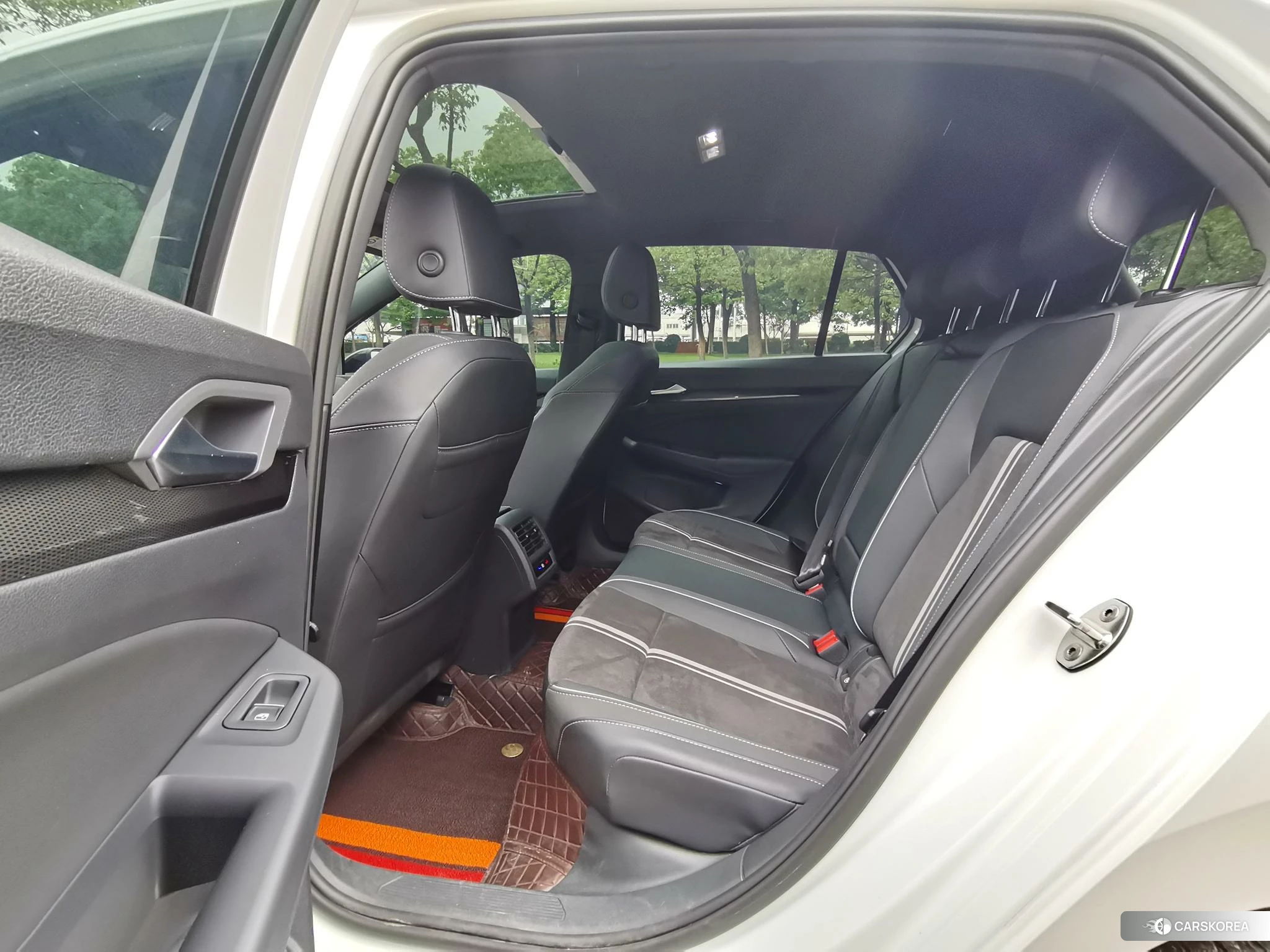 Volkswagen Golf id 4487136 из Китая 19