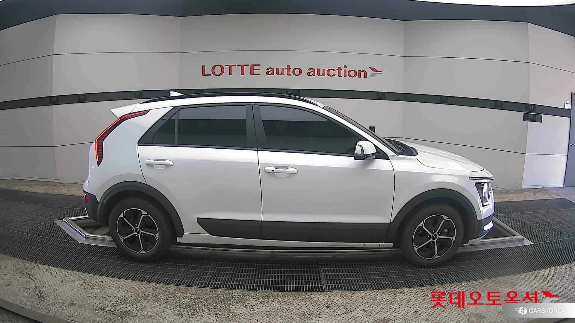 Kia Niro Hybrid id 3882128 из Кореи 23