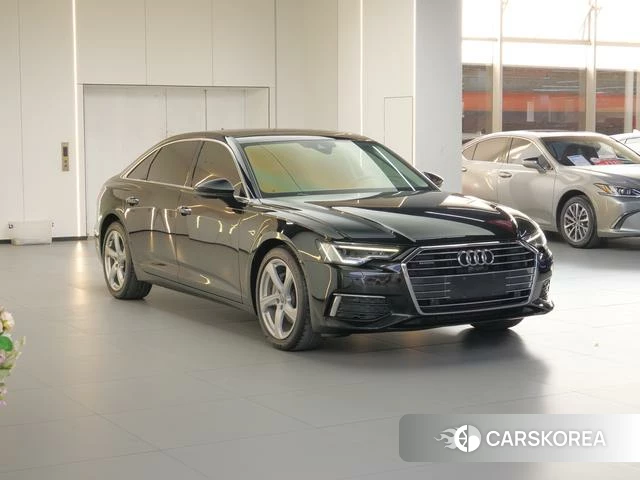 Audi A6L id 4221722 из Китая 13
