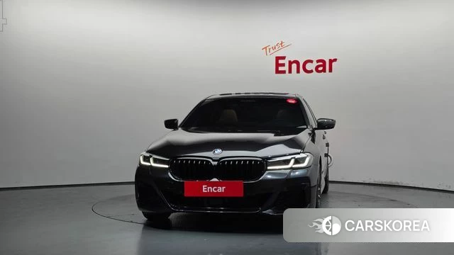 BMW 5 Series (G30) id 4692256 из Кореи 23