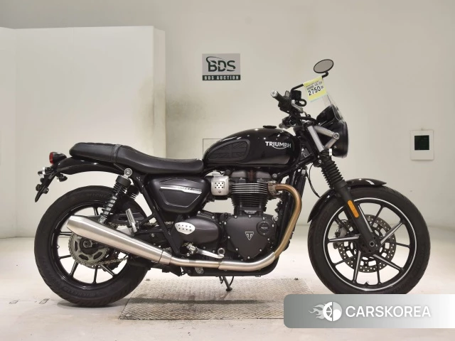 Triumph STREET TWIN 2019 из Японии, фото 2