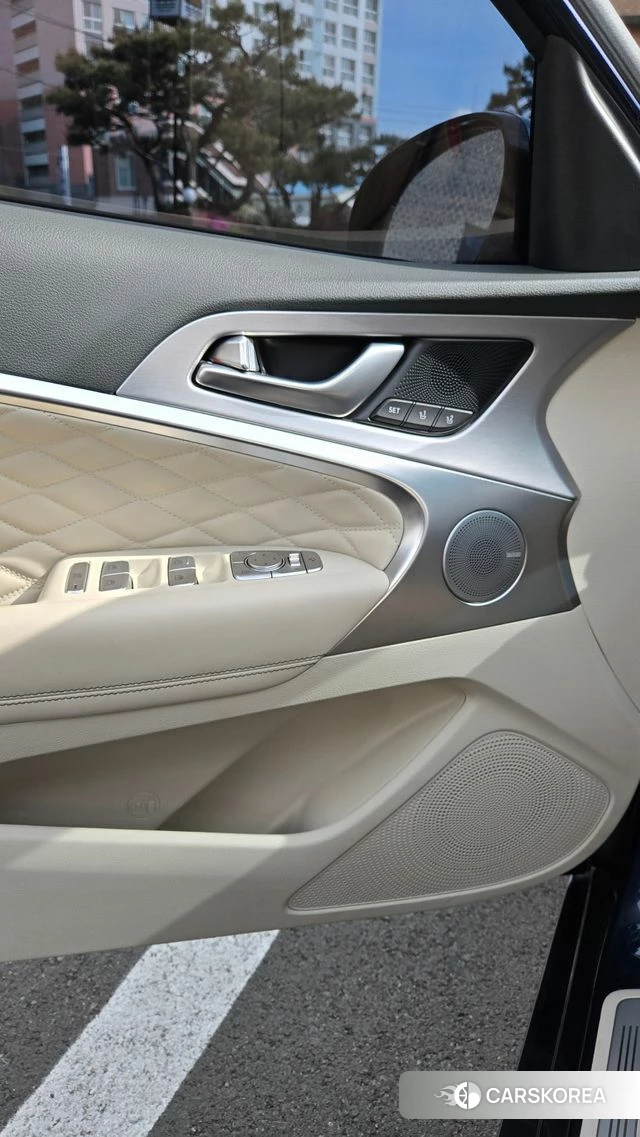 Genesis G70 id 4251111 из Кореи 13