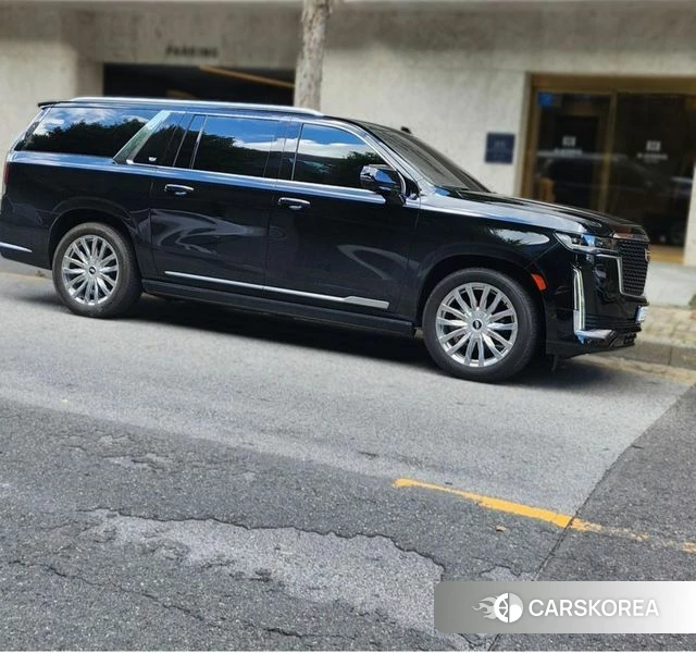Cadillac Escalade 5th Generation 2021 Черный из Кореи, фото 3