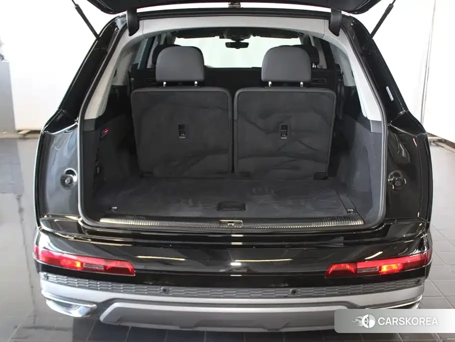 Audi Q7 id 4601037 из Китая 9