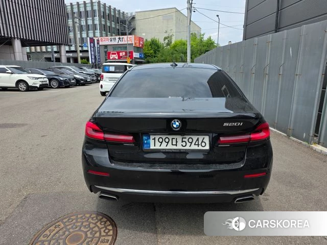 BMW 5 Series (G30) 2022 Черный из Кореи, фото 6