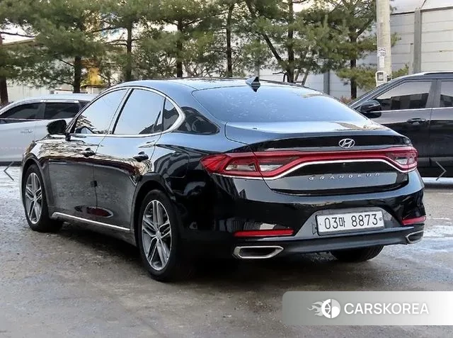 Hyundai Grandeur IG id 3601959 из Кореи 13