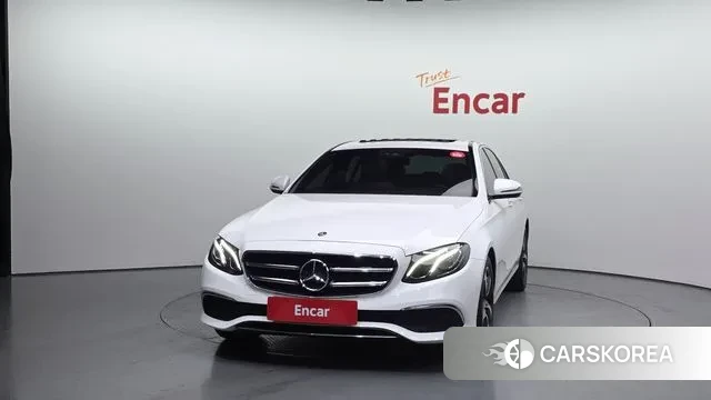 Mercedes-Benz E-Class W213 id 3736644 из Кореи 13