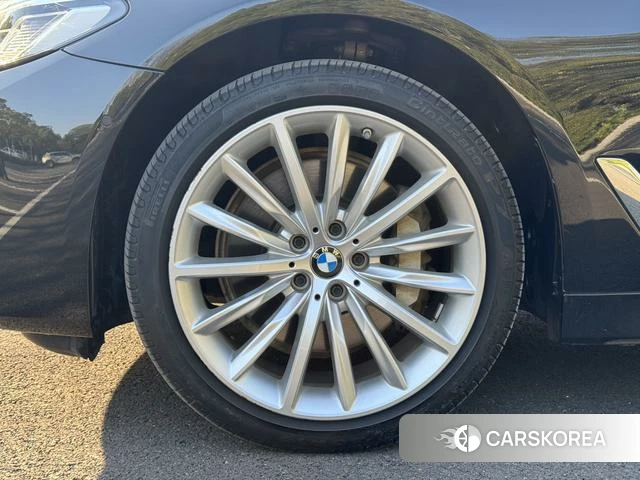 BMW 5 series id 4220587 из Китая 9