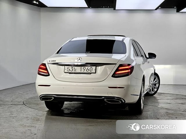 Mercedes-Benz E-Class W213 id 3942930 из Кореи 13