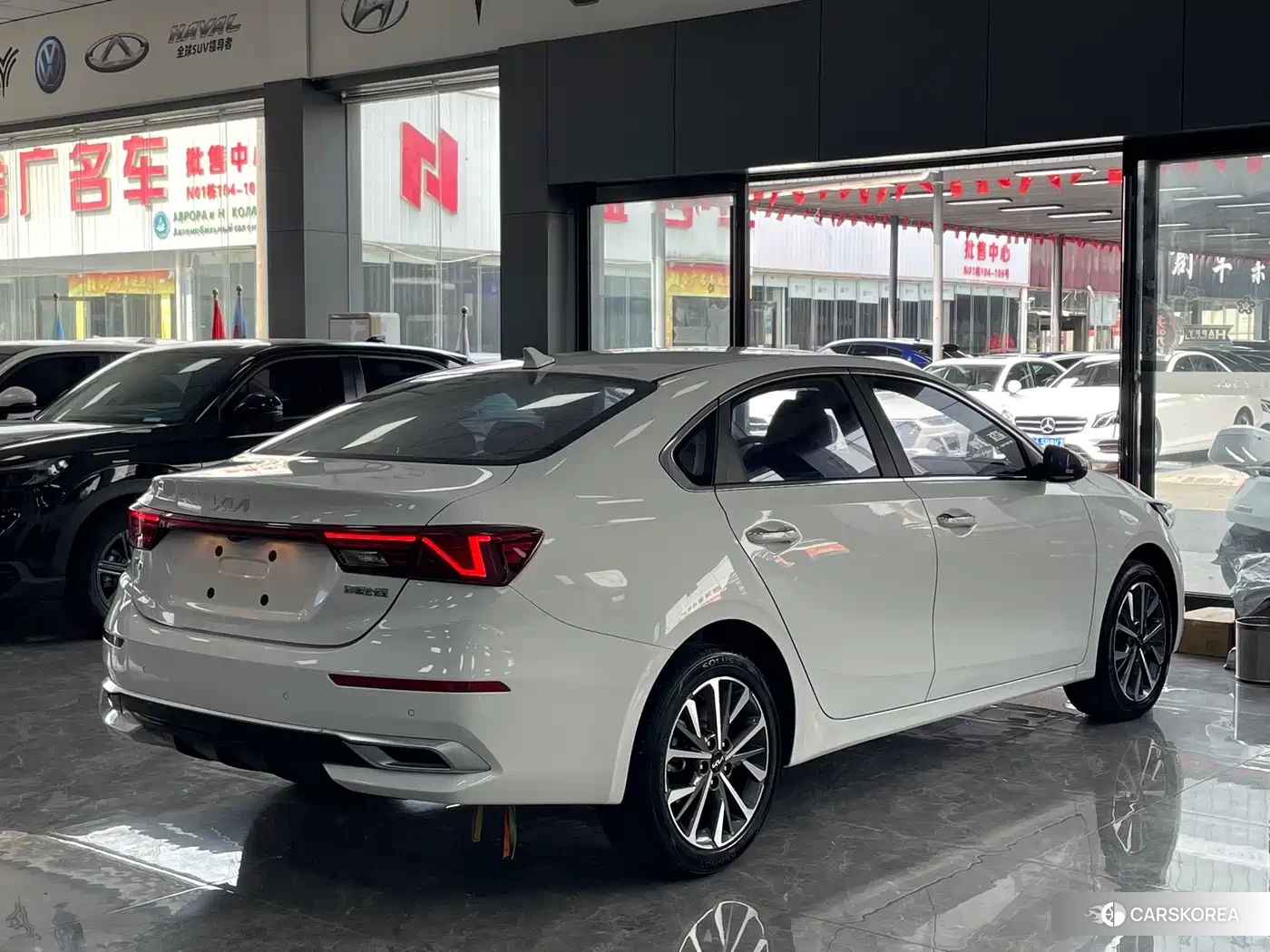 Kia K3 id 4607212 из Китая 10