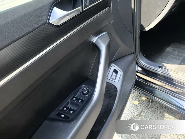 Volkswagen Magotan id 4307323 из Китая 11