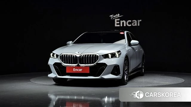 BMW 5 Series (G60) id 3838018 из Кореи 13