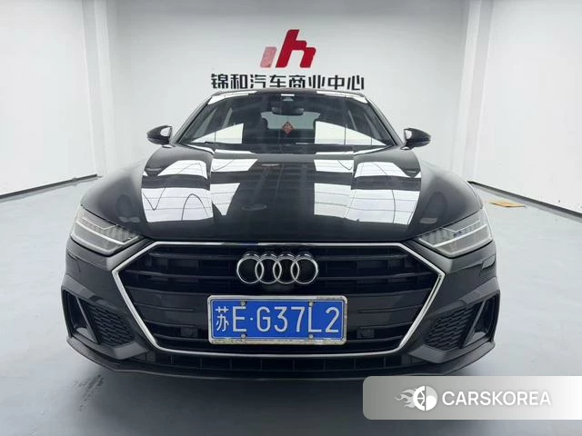 Audi A7 2021 Черный из Китая, фото 3