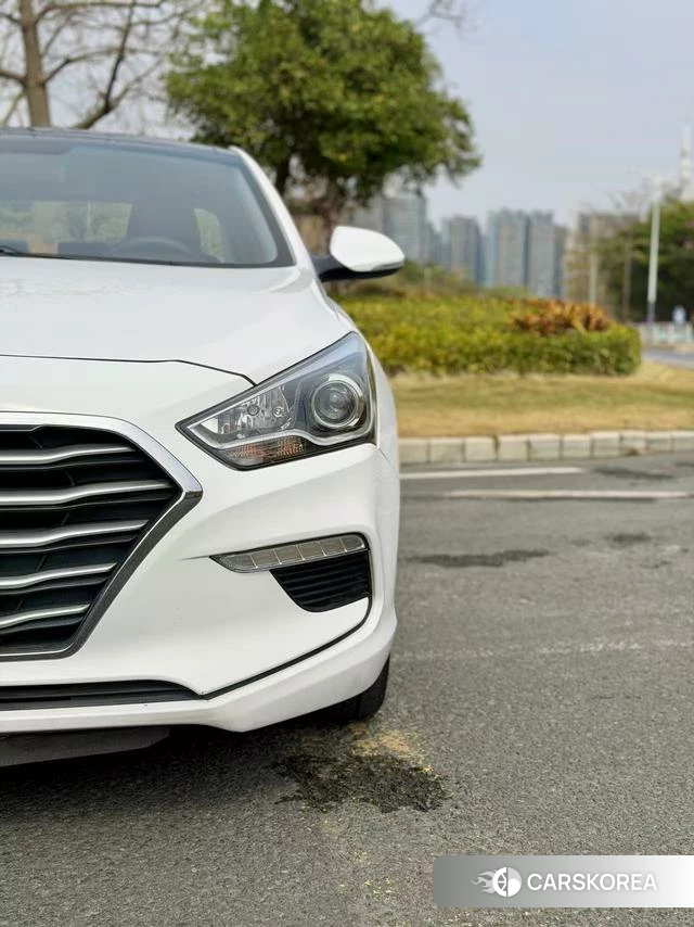 Hyundai Name picture id 4291243 из Китая 9