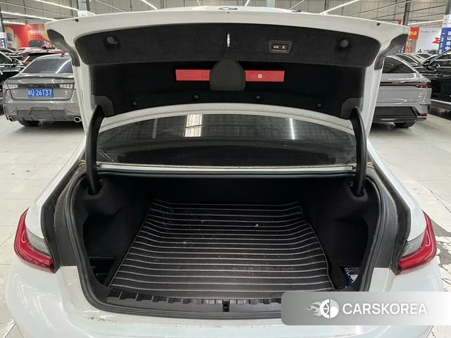 BMW 3 series id 4336152 из Китая 10