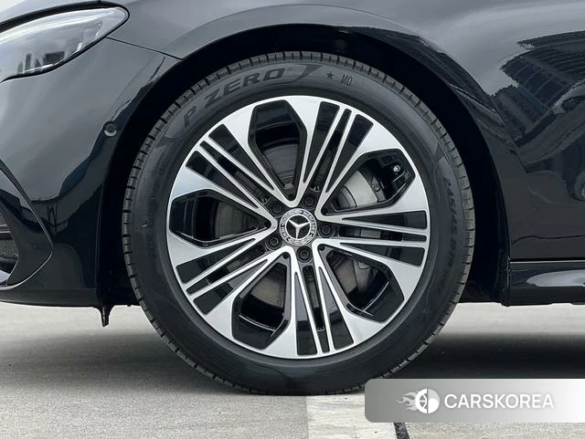 Mercedes-Benz E-class id 4259331 из Китая 23