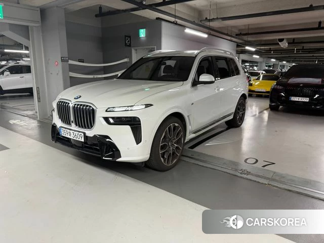 BMW X7 (G07) 2025 Белый из Кореи, фото 5