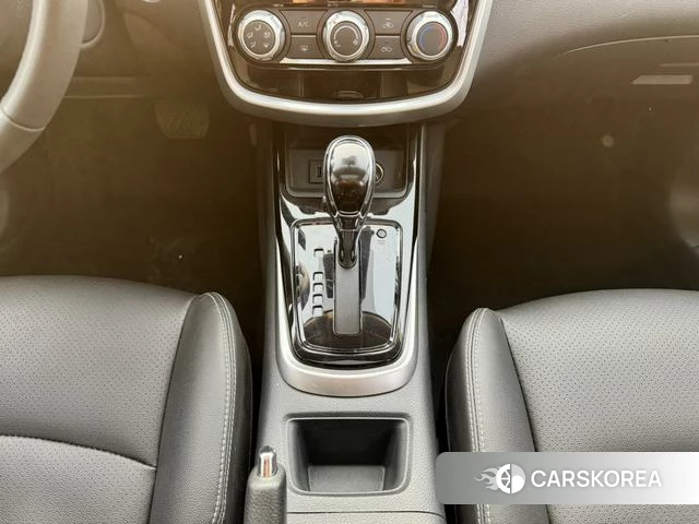 Nissan TIIDA id 4276305 из Китая 15