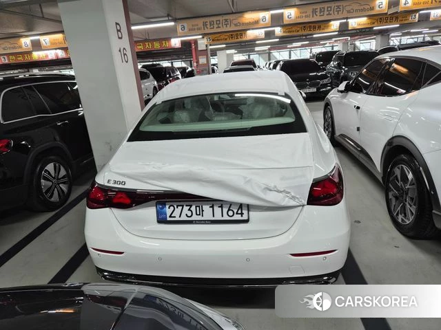 Mercedes-Benz E-Class W214 id 4539501 из Кореи 7