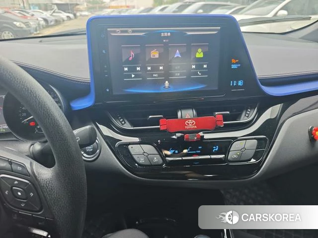 Toyota C-HR id 4367081 из Китая 8