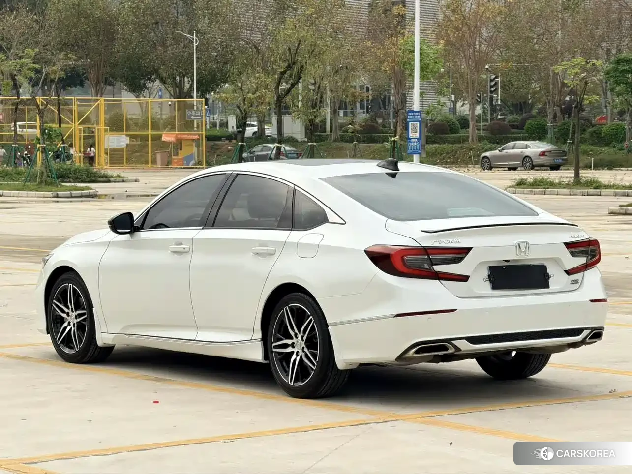 Honda Accord id 4654540 из Китая 20