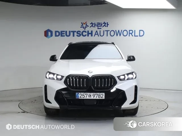 BMW X6 (G06) 2024 Белый из Кореи, фото 3