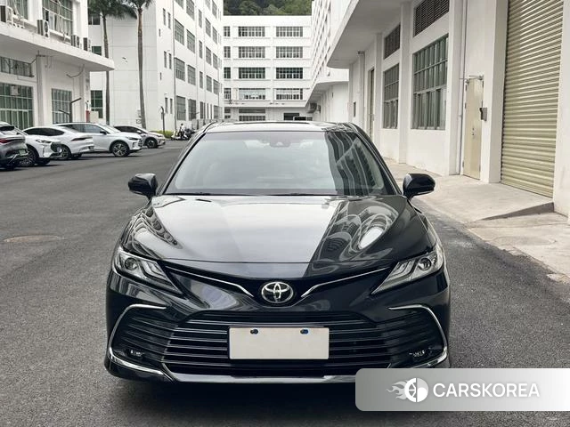 Toyota Camry 2023 Черный из Китая, фото 3