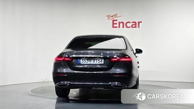 Mercedes-Benz E-Class W213 id 4482165 из Кореи 23