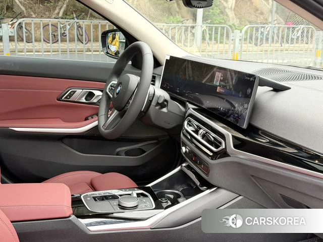 BMW 3 series id 4328488 из Китая 9